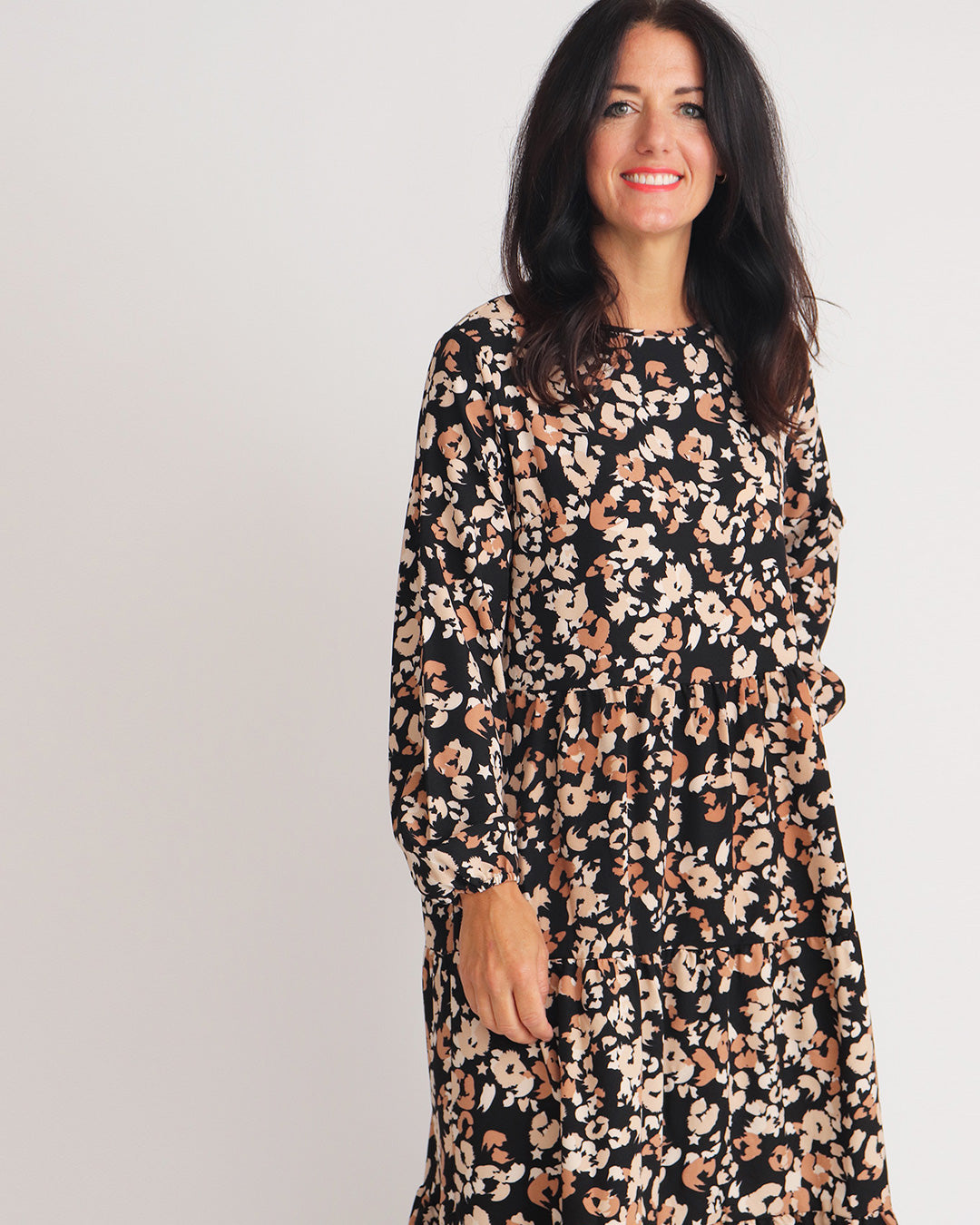 Luba Leopard Print Dress - Camel – Ollie & Nic